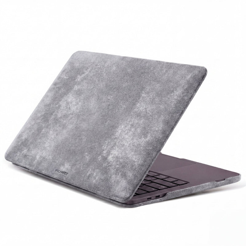 Alcantara MacBook Air 保護殼 - 適用於 13.6 吋 (2022 M2 - 2025 M4) - 納多灰 (Nardo Gray)