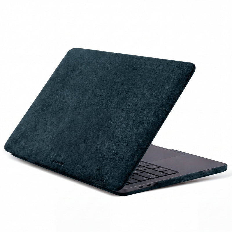 Alcantara MacBook Air 保護殼 - 適用於 13.6 吋 (2022 M2 - 2025 M4) - 海軍藍