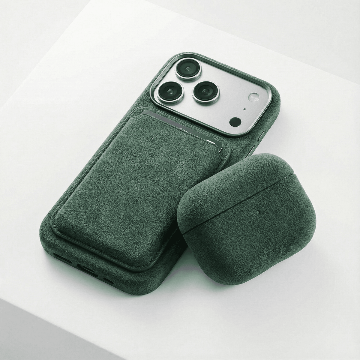 AirPods Pro (2nd Generation) Alcantara Case - Midnight Green