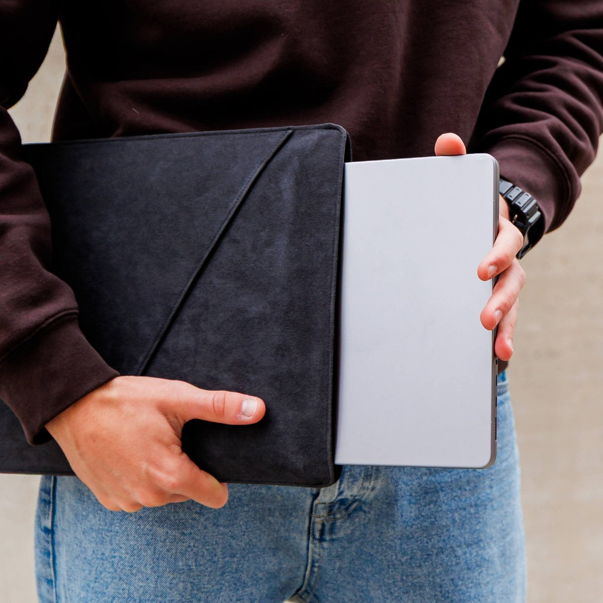 Alcantara Laptop Sleeve - 13 & 14 Inch - Space Grey