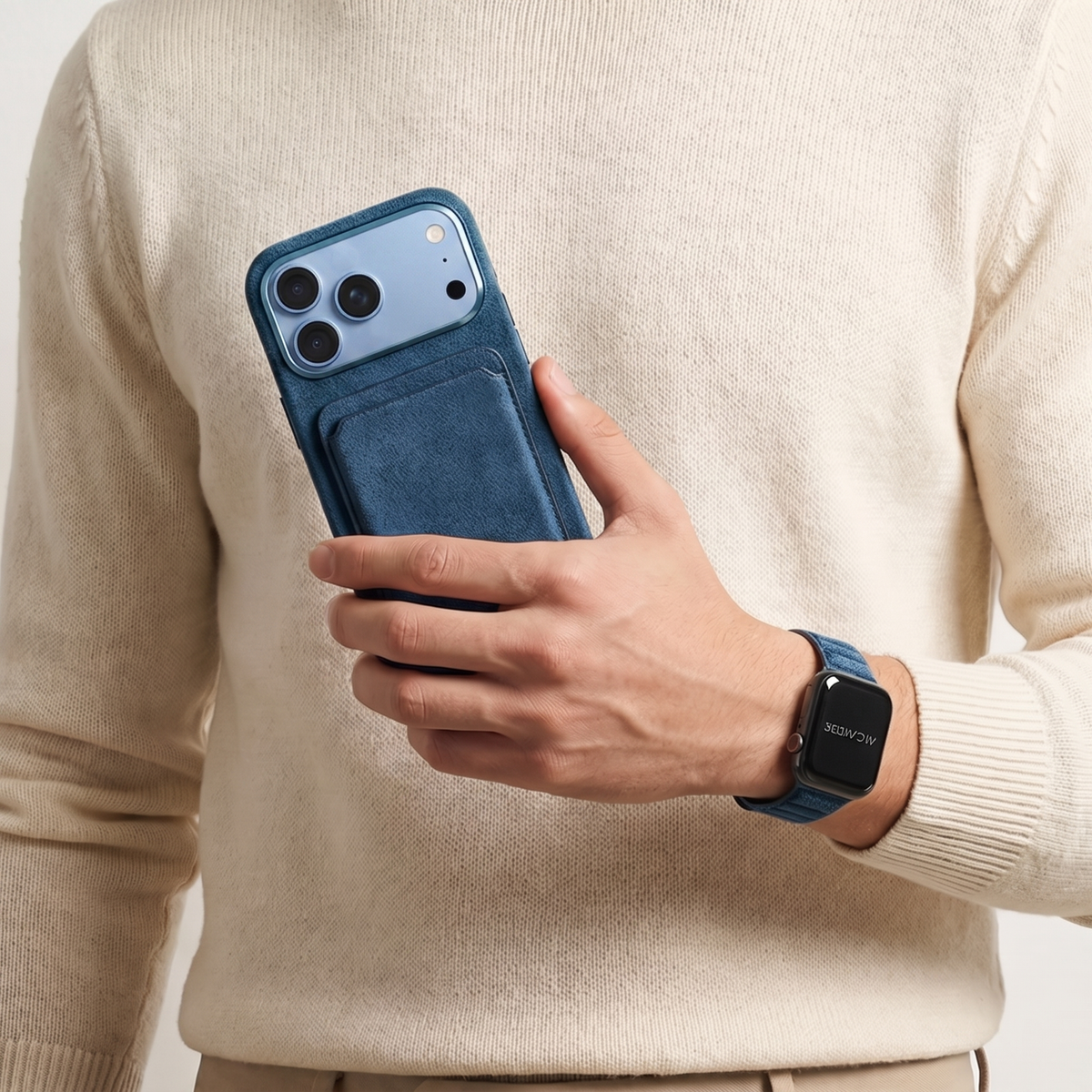 iPhone 18 Pro - Alcantara Case - Ocean Blue