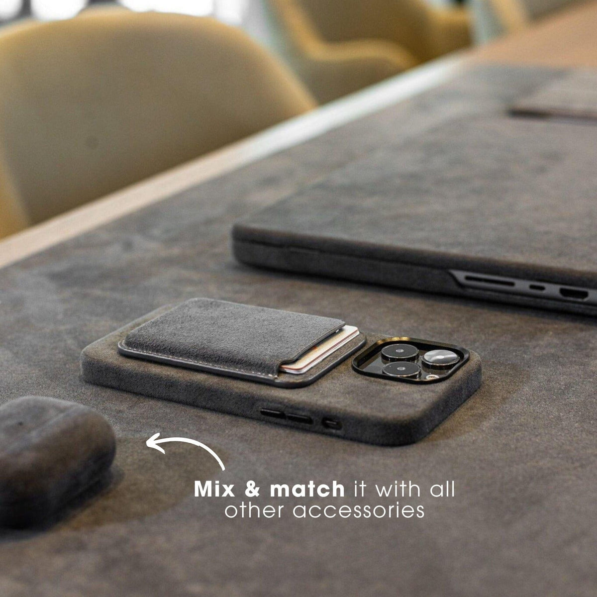 iPhone 15 - Alcantara Case - Space Grey
