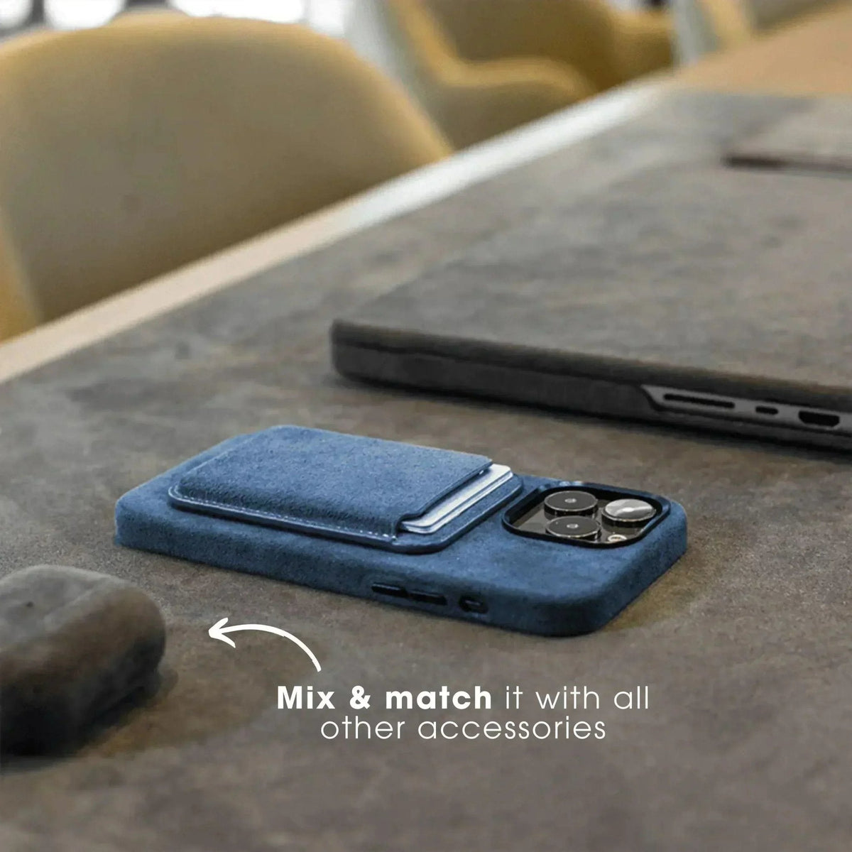 iPhone 17e - Alcantara Case - Ocean blue